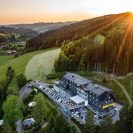 Spa hotel Lanterna Velké Karlovice Esterno foto