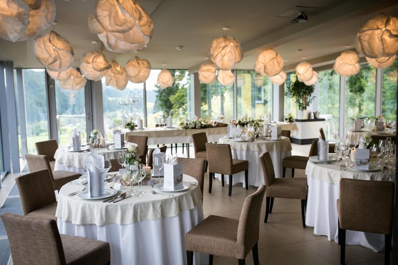 Spa hotel Lanterna Velké Karlovice Esterno foto