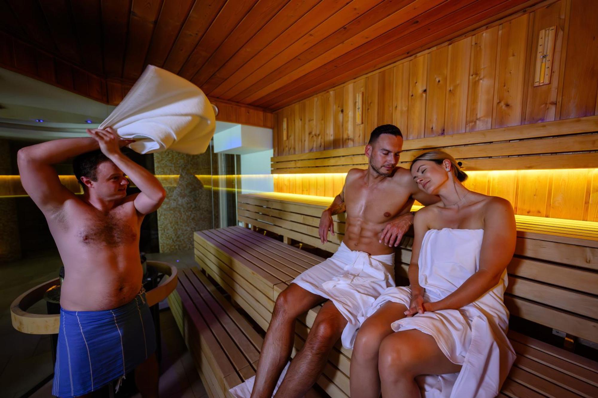 Spa hotel Lanterna Velké Karlovice Esterno foto